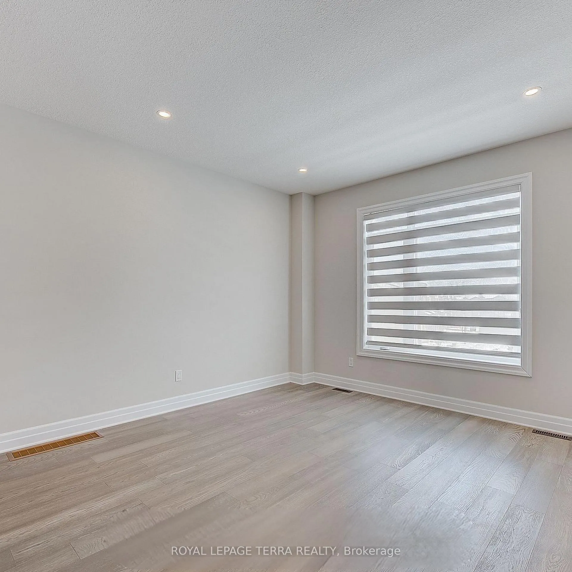Photo 5 of Unit 25, 2610 Kettering Place, London, South U — HOMEH