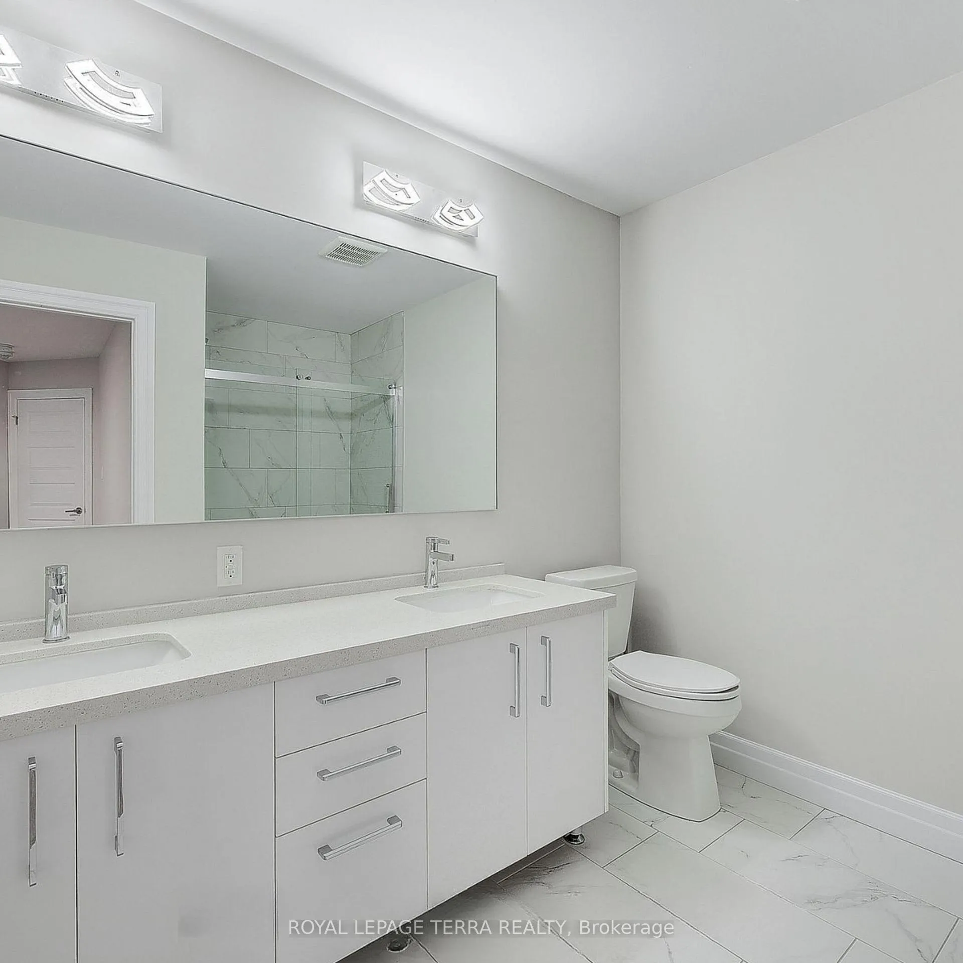 Photo 11 of Unit 25, 2610 Kettering Place, London, South U — HOMEH
