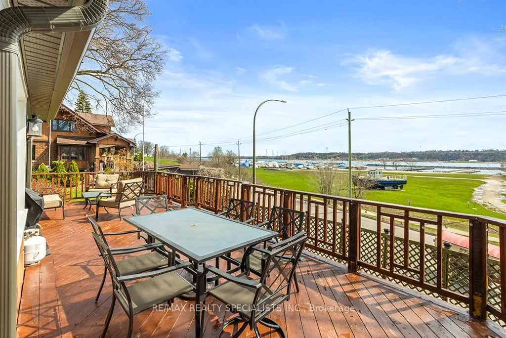 Photo 4 of 2149 3rd Avenue "A", Owen Sound — HOMEH