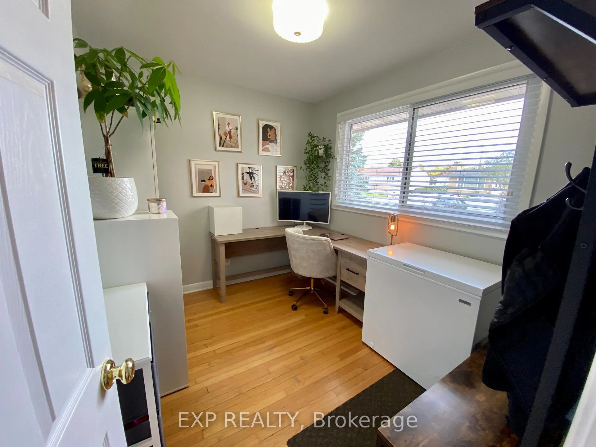 Photo 9 of Unit 1, 1344 Avenue U, Ottawa, Eastway Gardens/Industrial Park — HOMEH