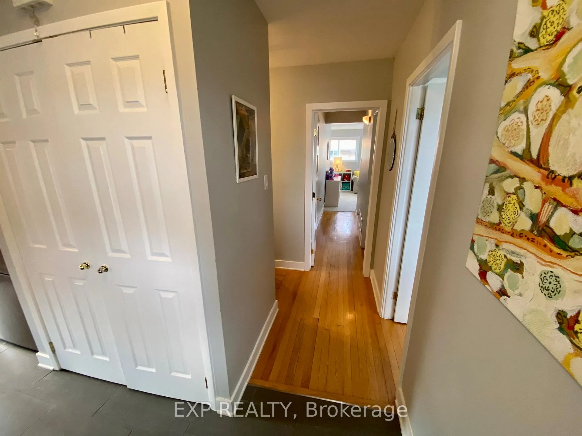Photo 11 of Unit 1, 1344 Avenue U, Ottawa, Eastway Gardens/Industrial Park — HOMEH