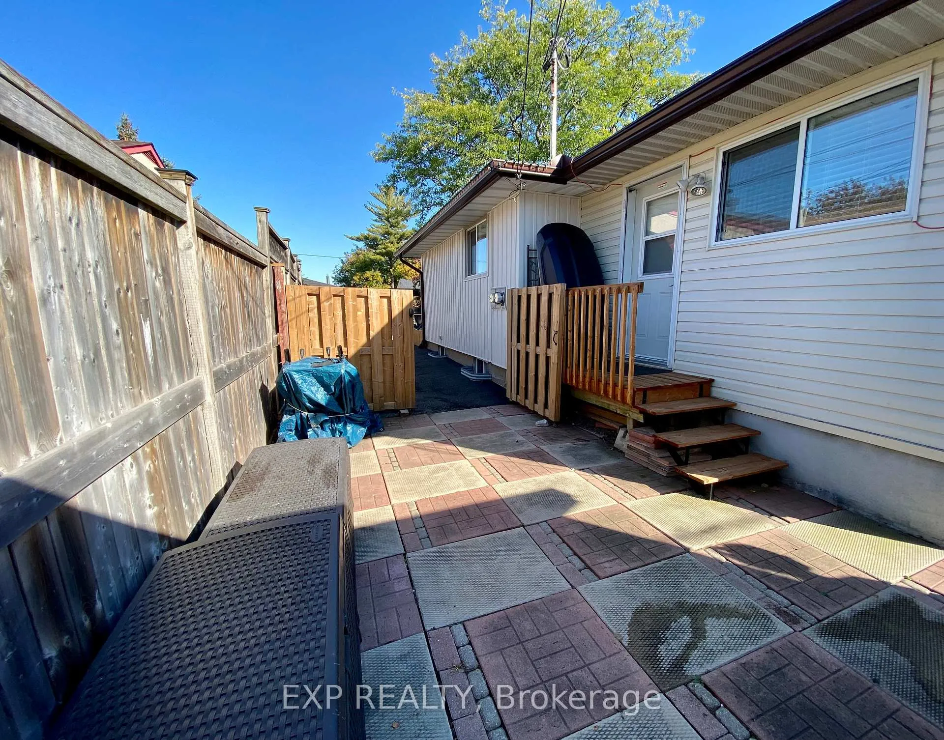 Photo 20 of Unit 1, 1344 Avenue U, Ottawa, Eastway Gardens/Industrial Park — HOMEH