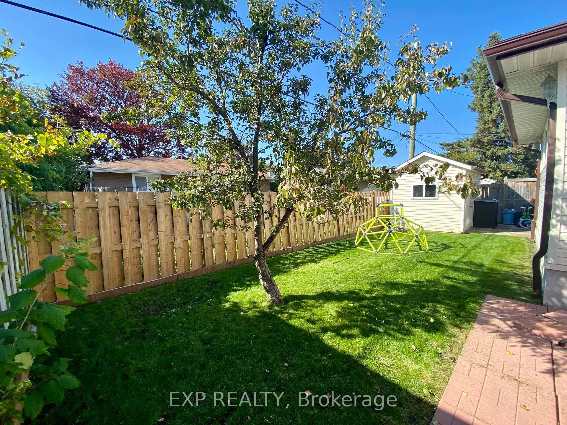 Photo 22 of Unit 1, 1344 Avenue U, Ottawa, Eastway Gardens/Industrial Park — HOMEH
