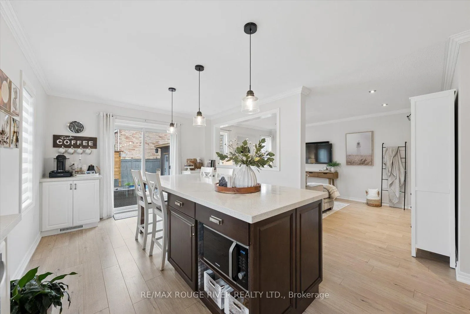 Photo 16 of 1 Swansea Street, Whitby, Williamsburg — HOMEH