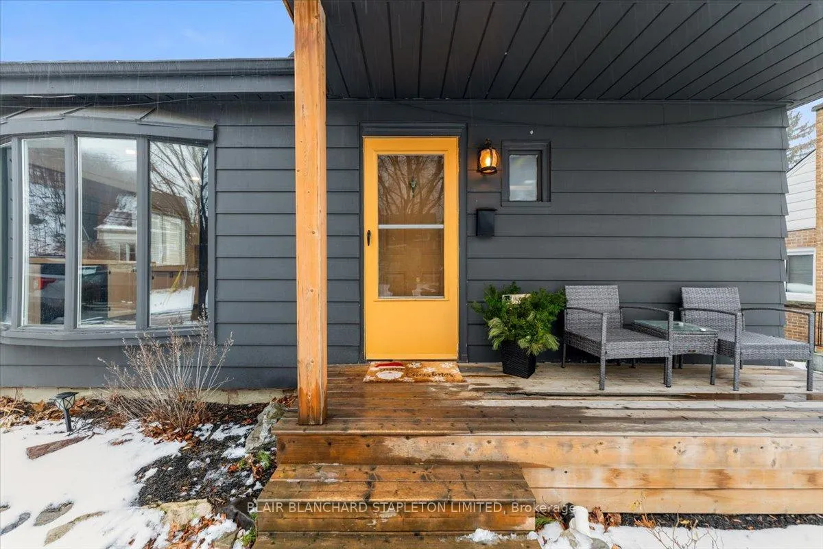 Photo 5 of 11 Scotia Avenue, Hamilton, Rosedale — HOMEH