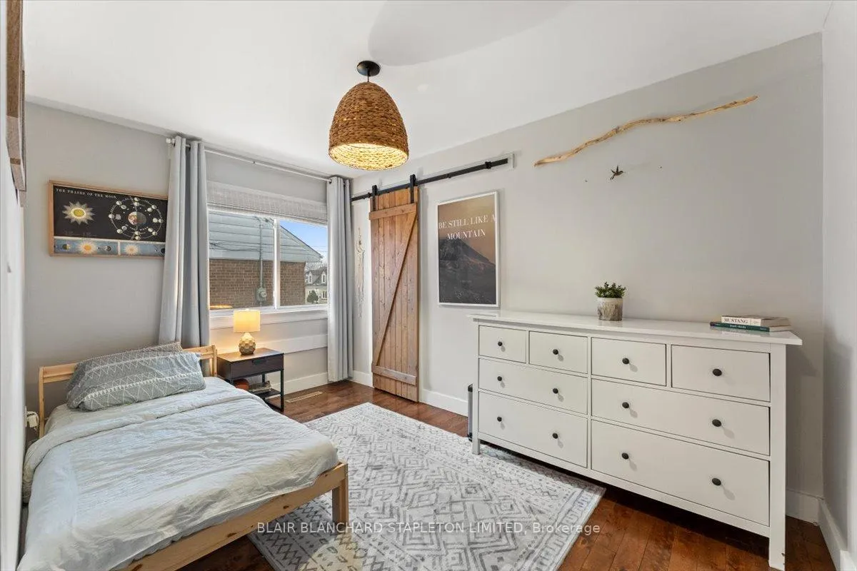Photo 16 of 11 Scotia Avenue, Hamilton, Rosedale — HOMEH