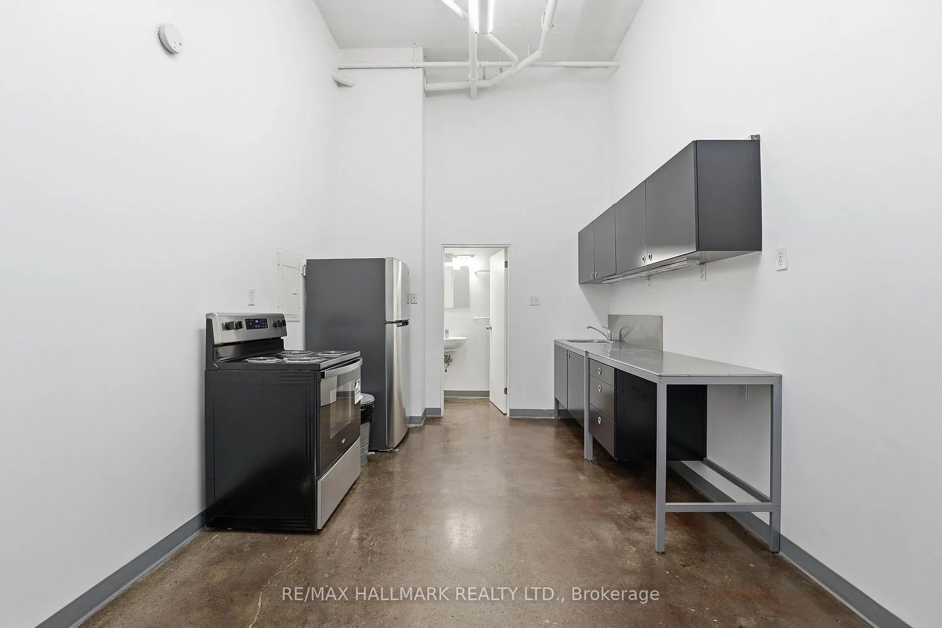 Photo 6 of Unit 405a, 245 Carlaw Avenue, Toronto, South Riverdale — HOMEH