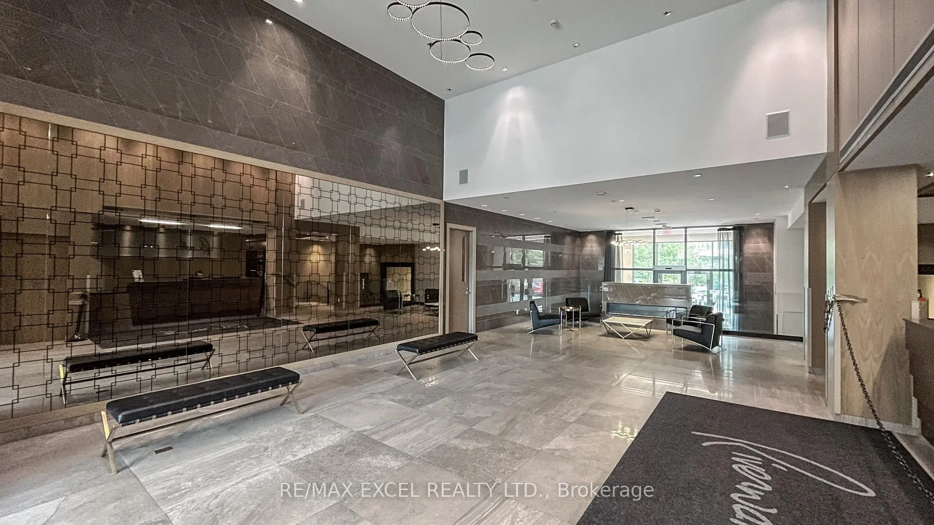 Photo 3 of Unit 728, 28 Uptown Drive, Markham, Unionville — HOMEH
