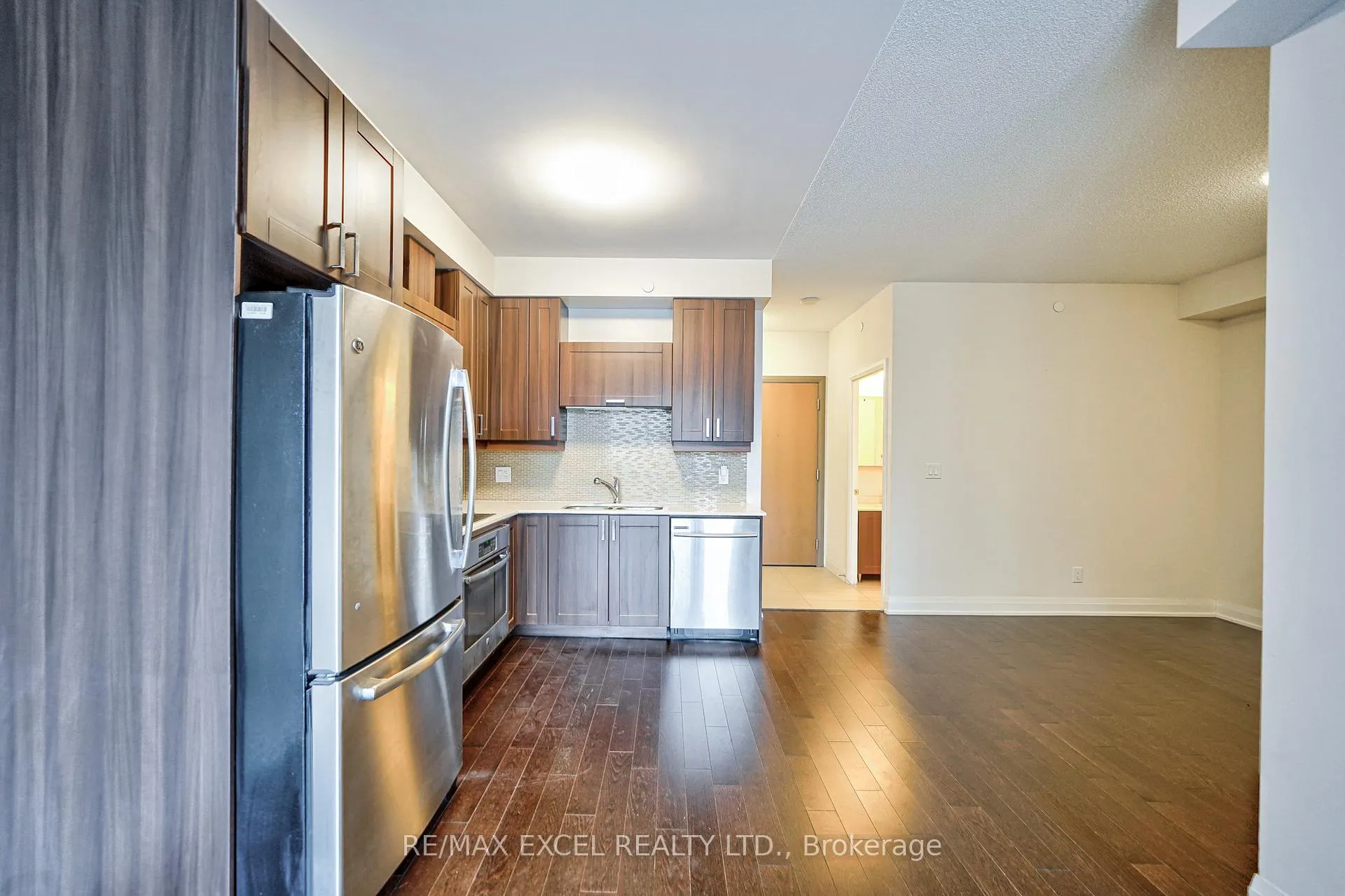 Photo 14 of Unit 728, 28 Uptown Drive, Markham, Unionville — HOMEH