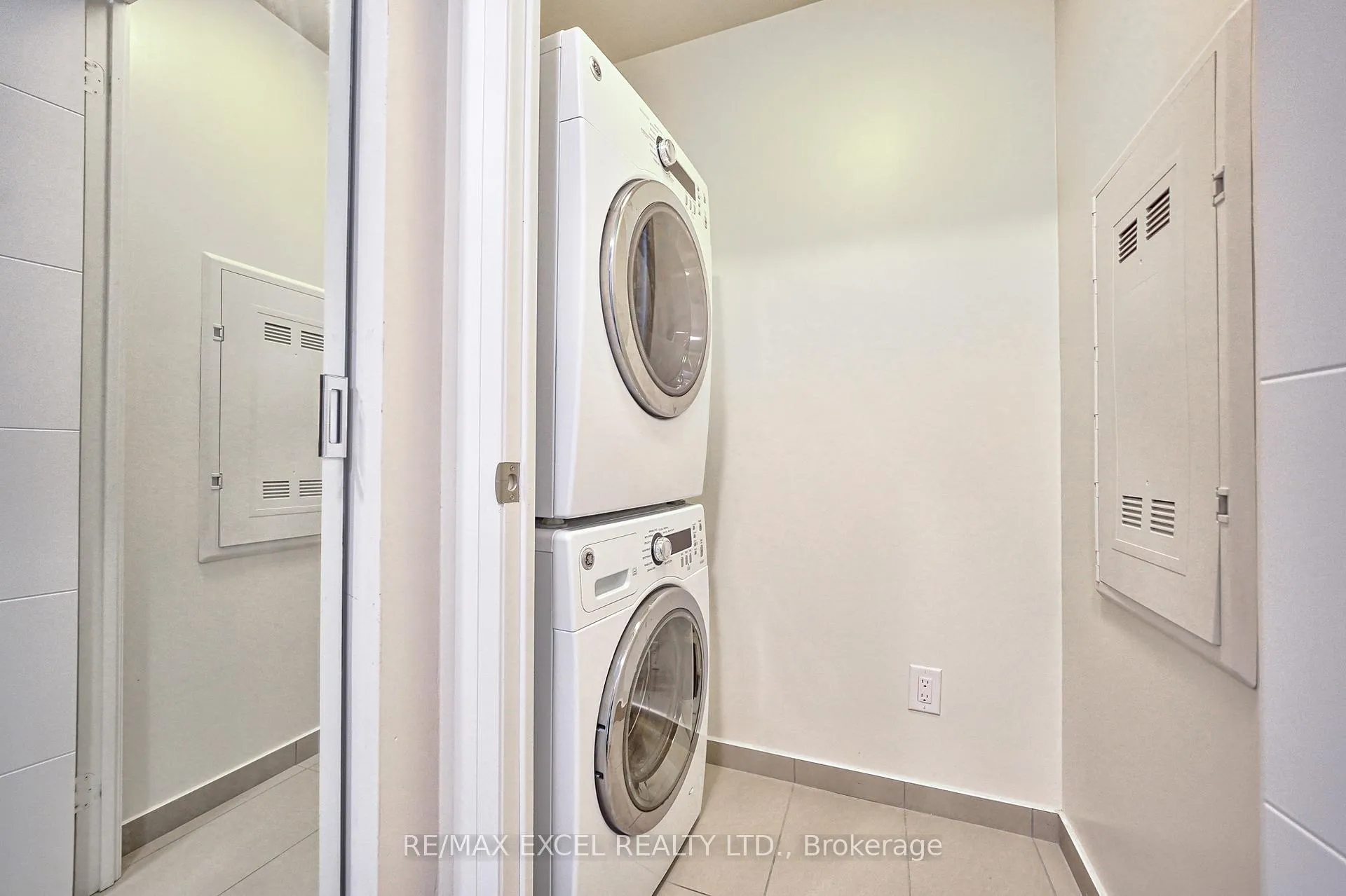 Photo 26 of Unit 728, 28 Uptown Drive, Markham, Unionville — HOMEH