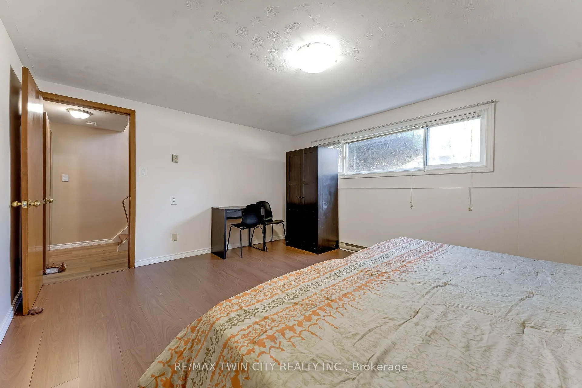Photo 25 of 402 Lakeview Drive, Waterloo, Lakeshore Village — HOMEH