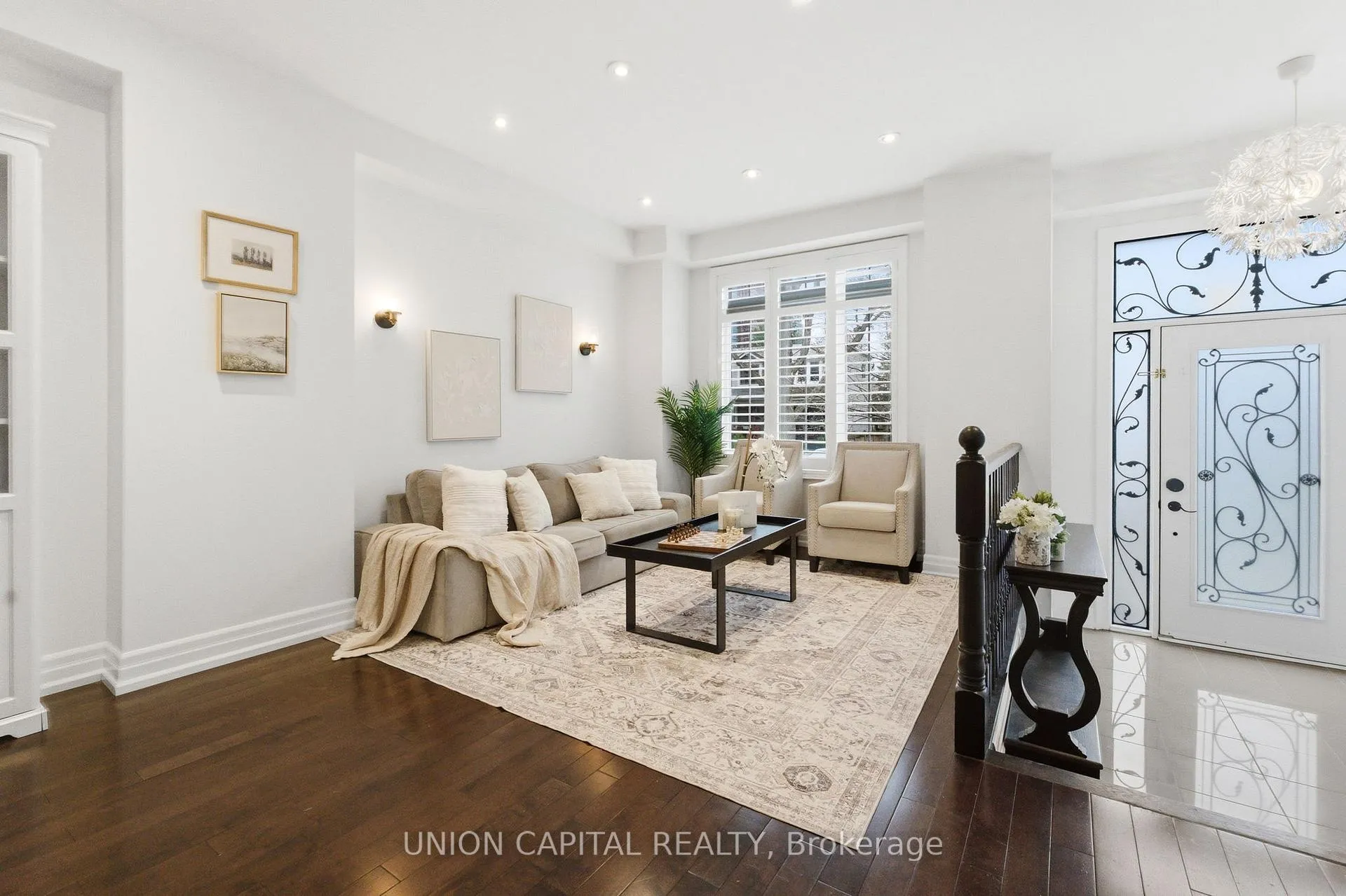 Photo 4 of 40A Norwood Road, Toronto, East End-Danforth — HOMEH