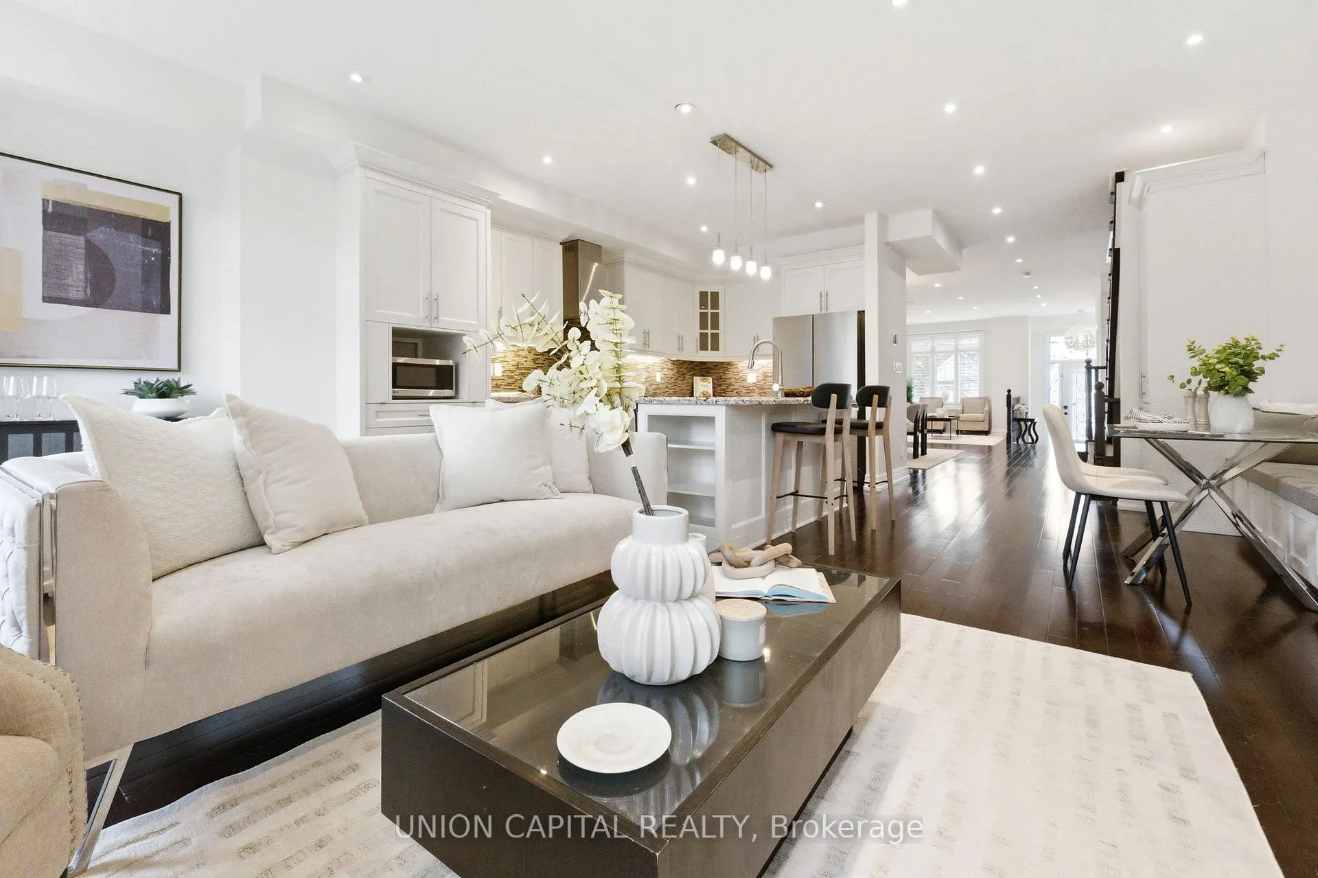 Photo 18 of 40A Norwood Road, Toronto, East End-Danforth — HOMEH