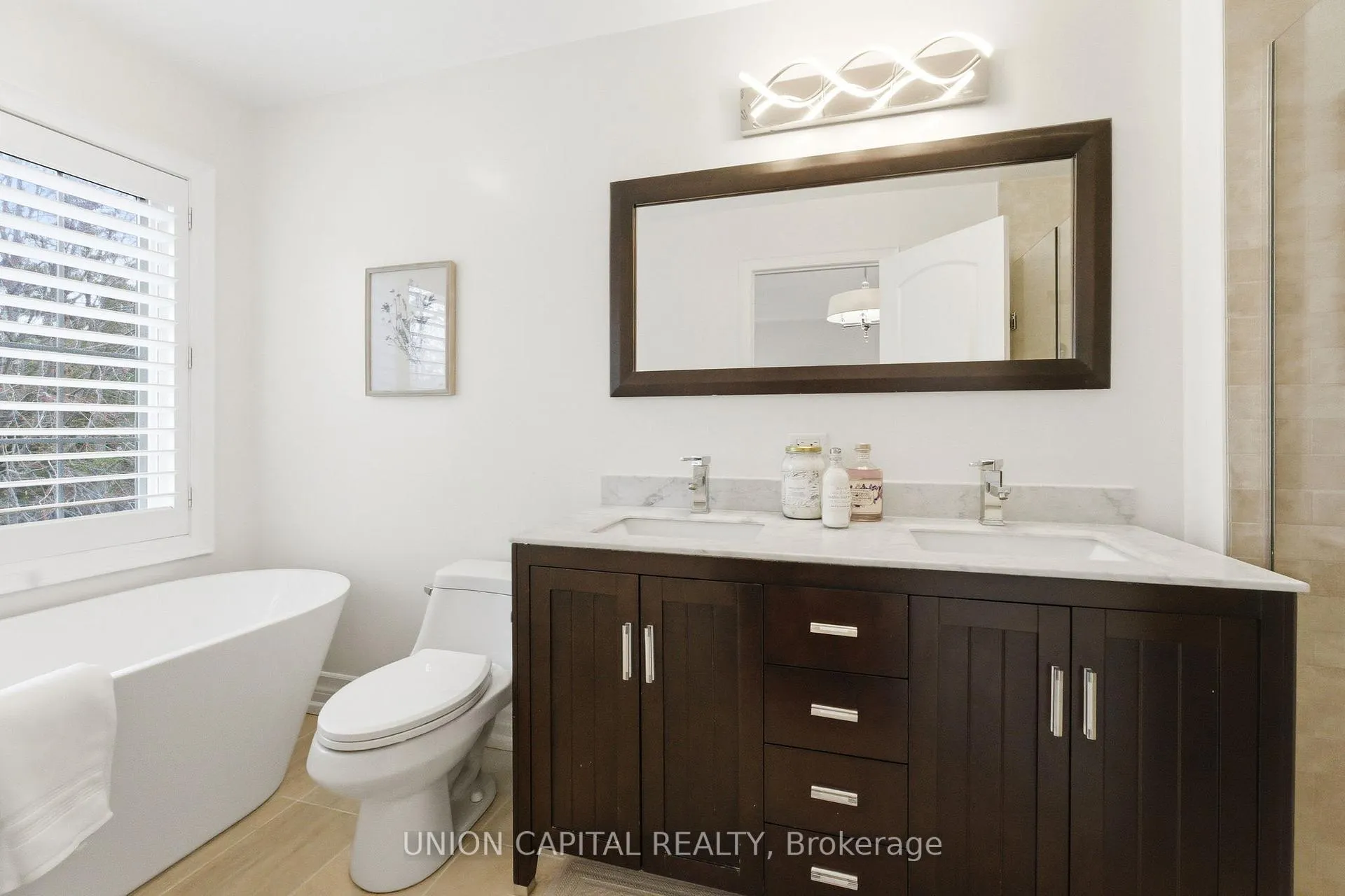 Photo 24 of 40A Norwood Road, Toronto, East End-Danforth — HOMEH