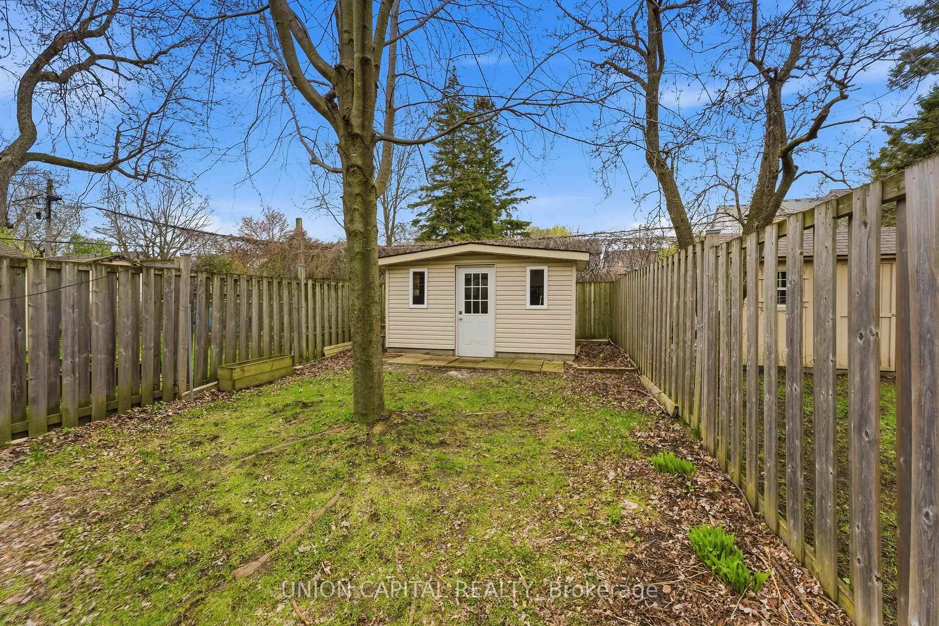 Photo 43 of 40A Norwood Road, Toronto, East End-Danforth — HOMEH