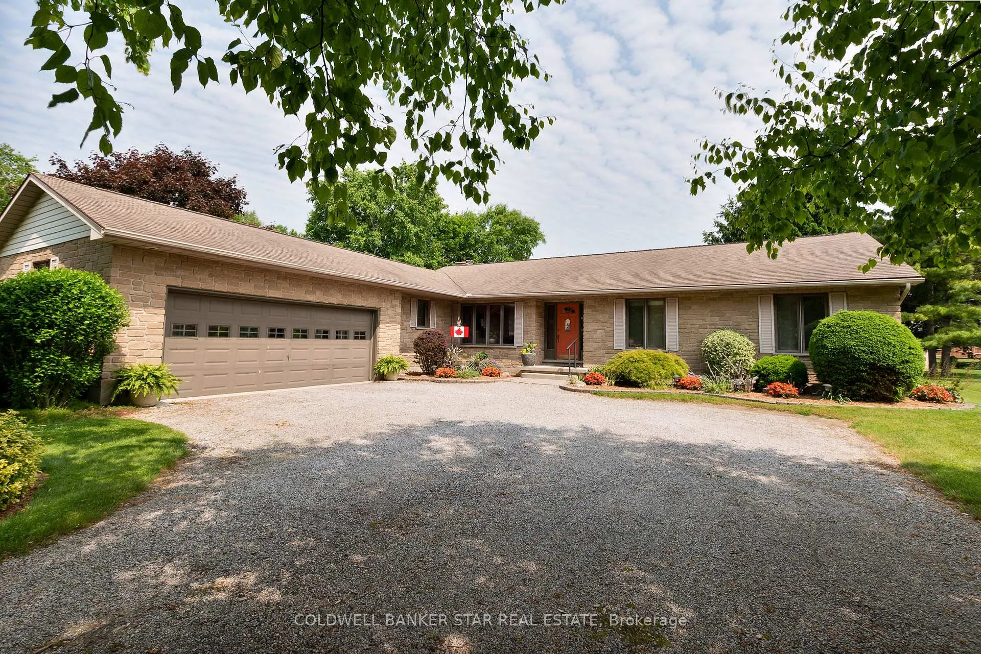 Photo 1 of 49290 Nova Scotia Line, Malahide, Copenhagen — HOMEH