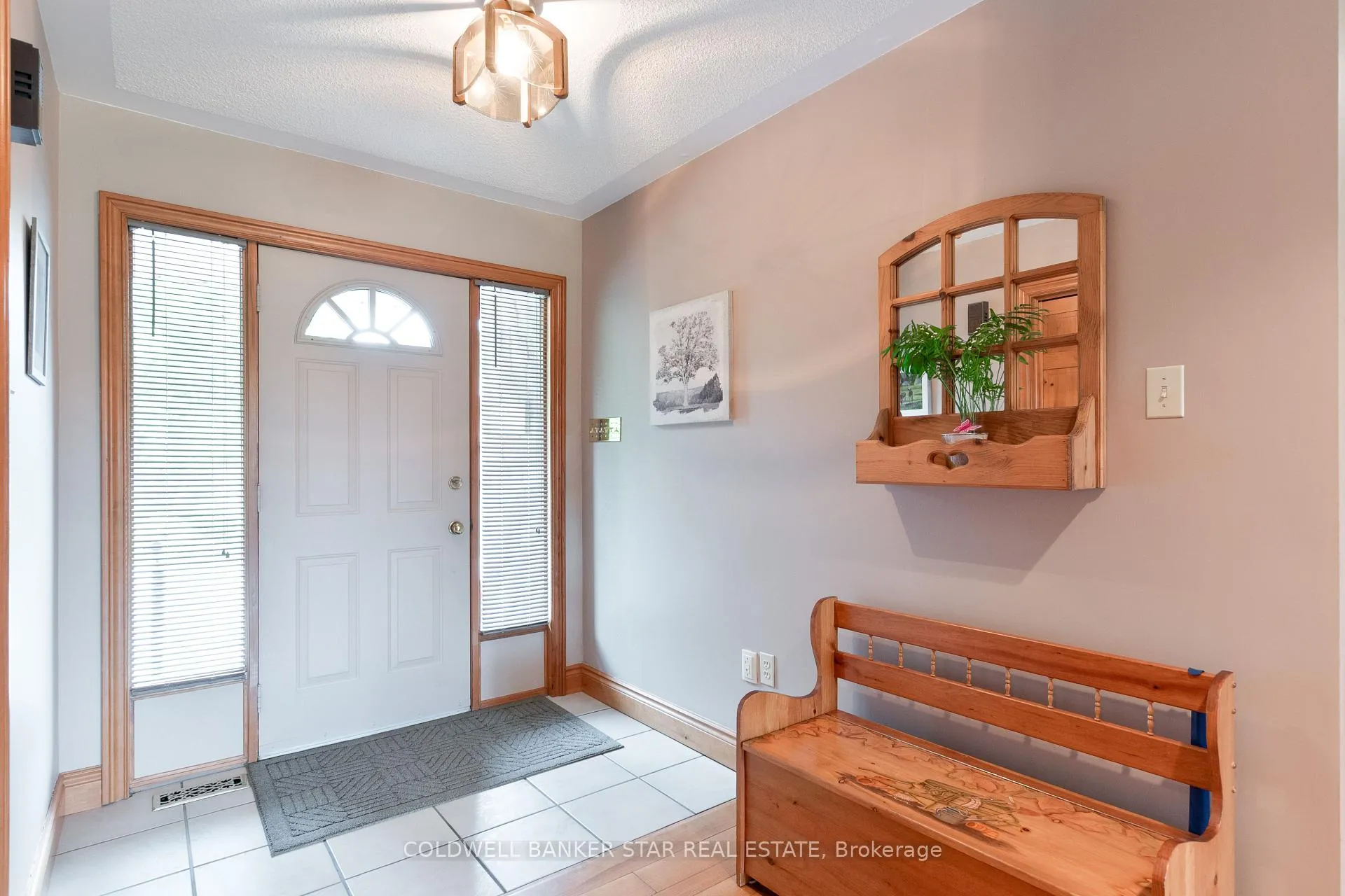 Photo 4 of 49290 Nova Scotia Line, Malahide, Copenhagen — HOMEH