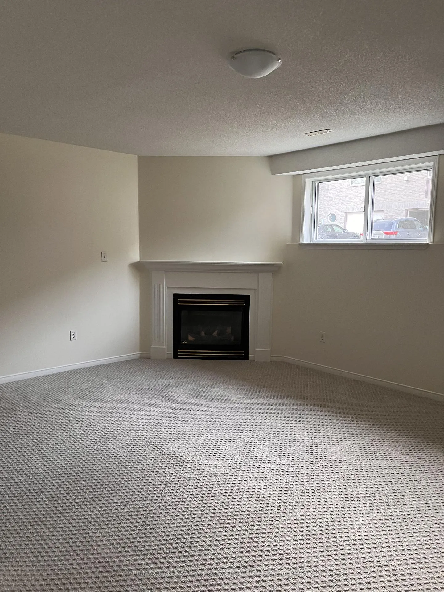 Photo 15 of Unit 9, 490 Veterans Drive, Barrie, Holly — HOMEH