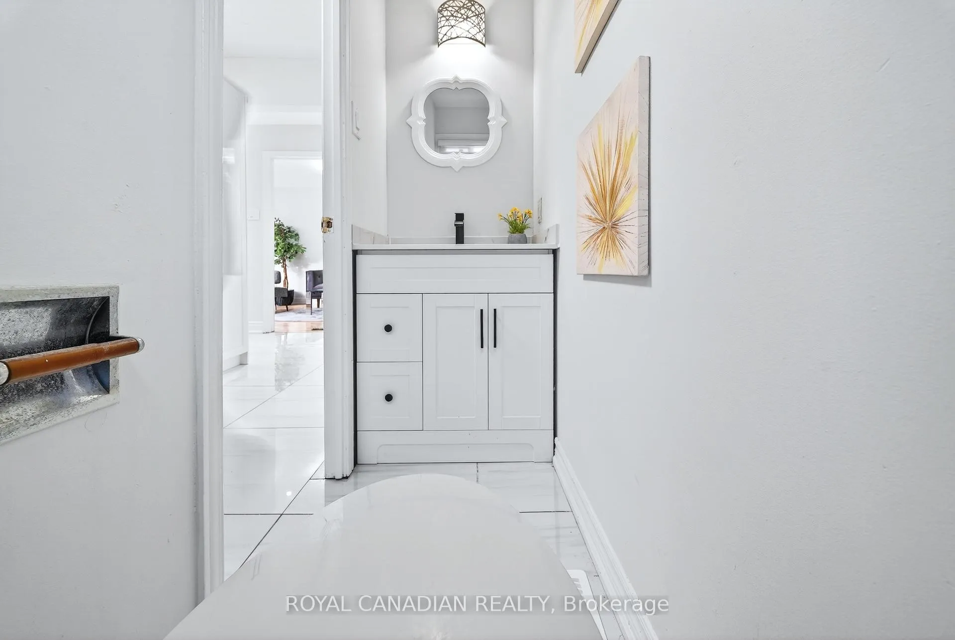 Photo 10 of 44 Rushmore Crescent, Brampton, Heart Lake East — HOMEH
