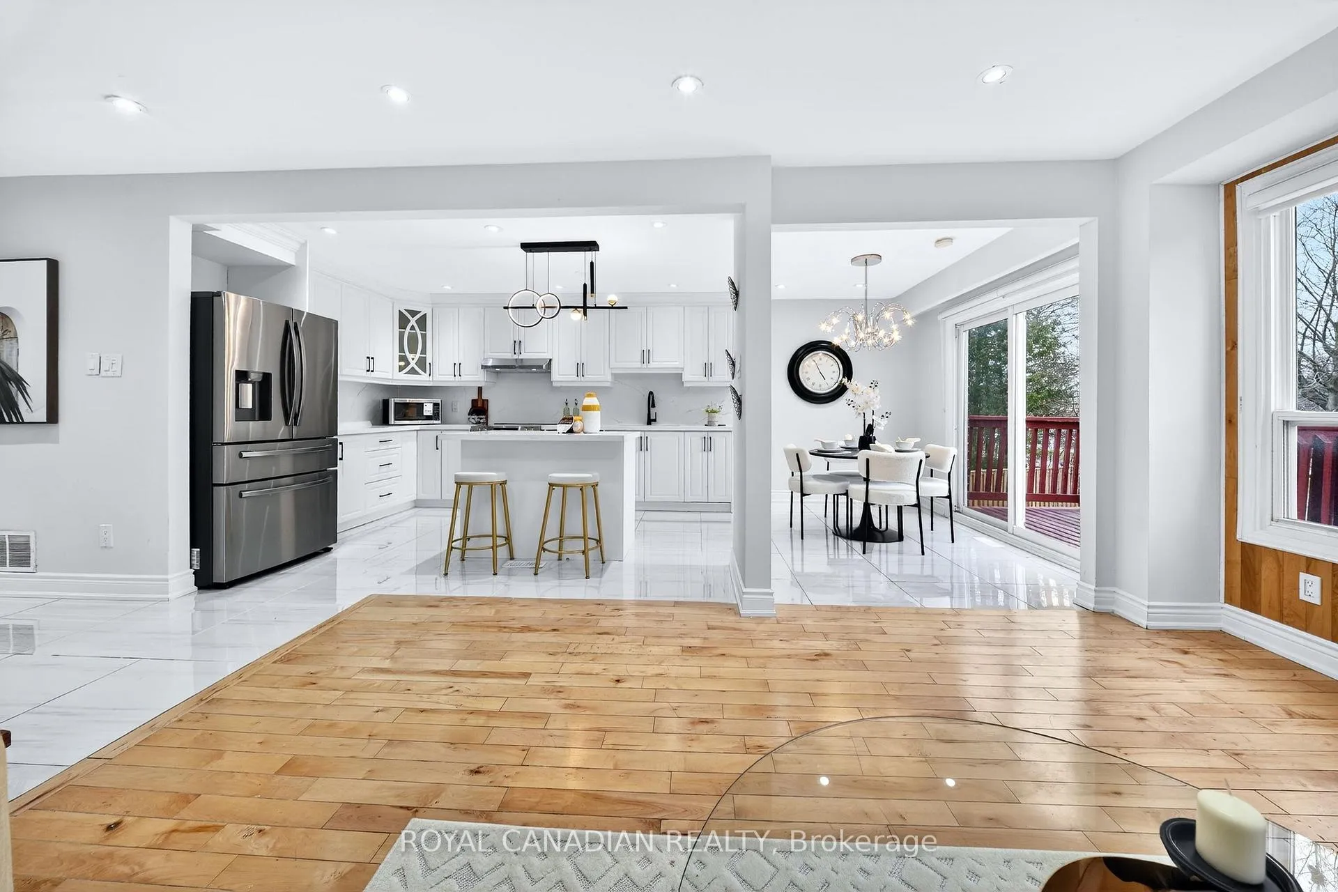 Photo 16 of 44 Rushmore Crescent, Brampton, Heart Lake East — HOMEH