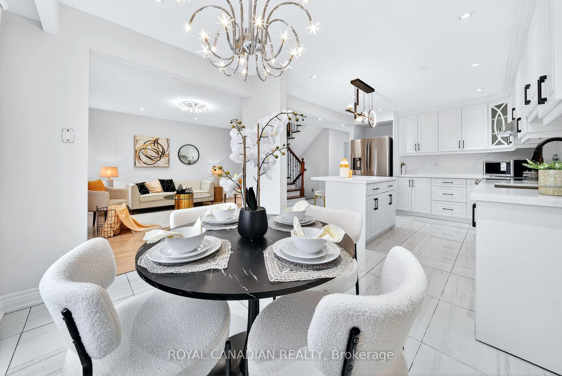Photo 22 of 44 Rushmore Crescent, Brampton, Heart Lake East — HOMEH