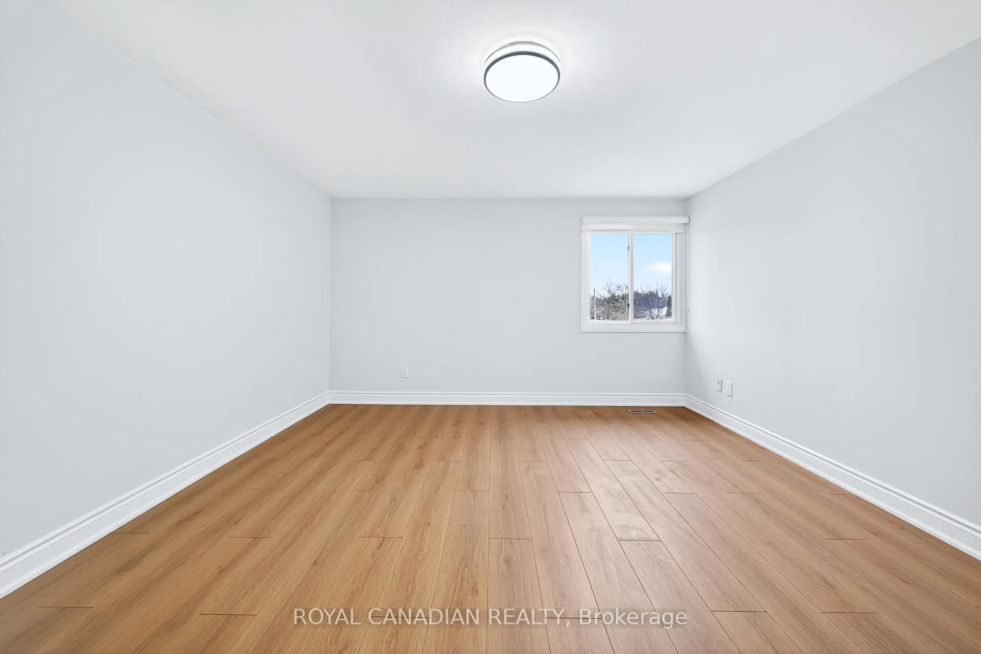 Photo 33 of 44 Rushmore Crescent, Brampton, Heart Lake East — HOMEH