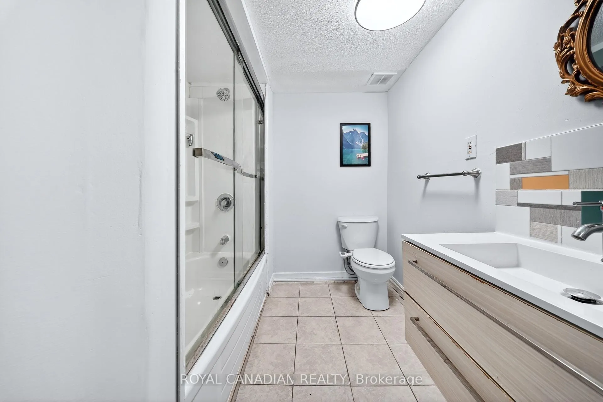 Photo 46 of 44 Rushmore Crescent, Brampton, Heart Lake East — HOMEH