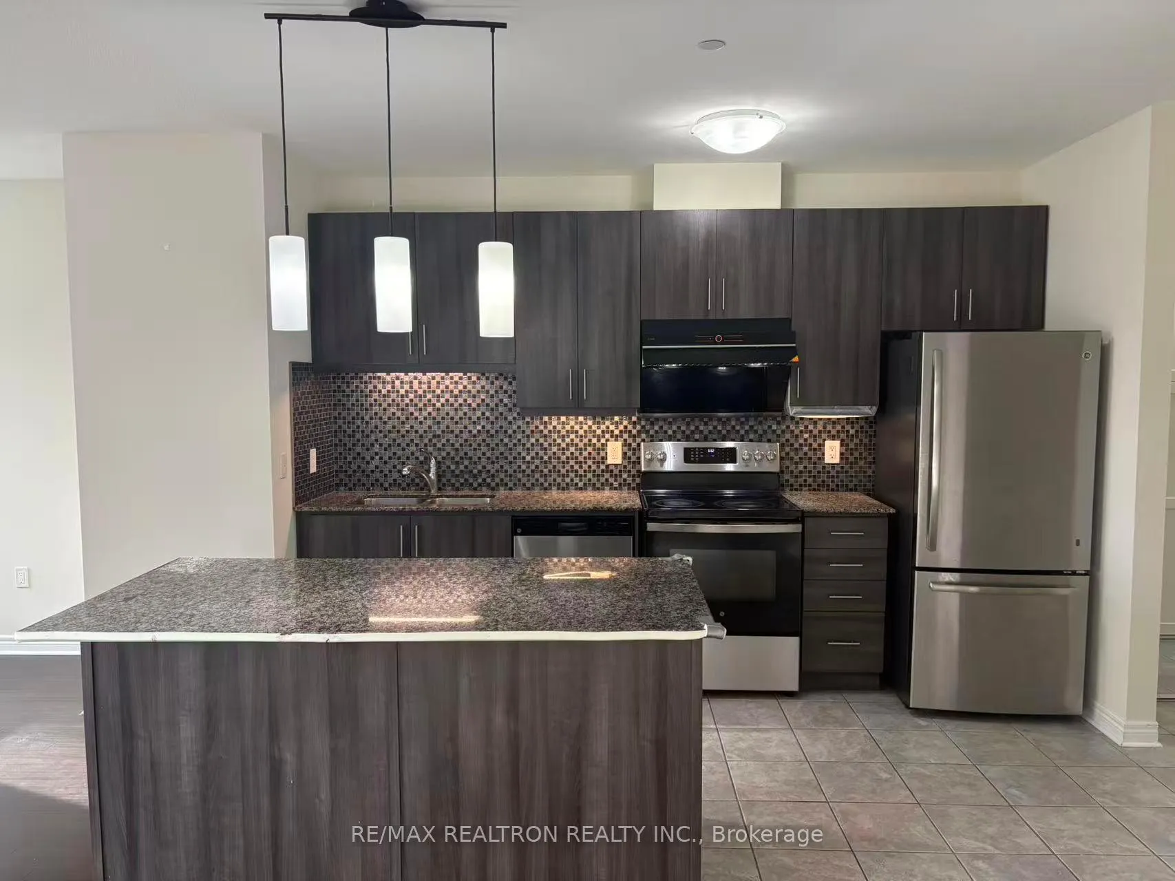 Photo 9 of Unit 311, 7768 Kennedy Road, Markham, Milliken Mills West — HOMEH
