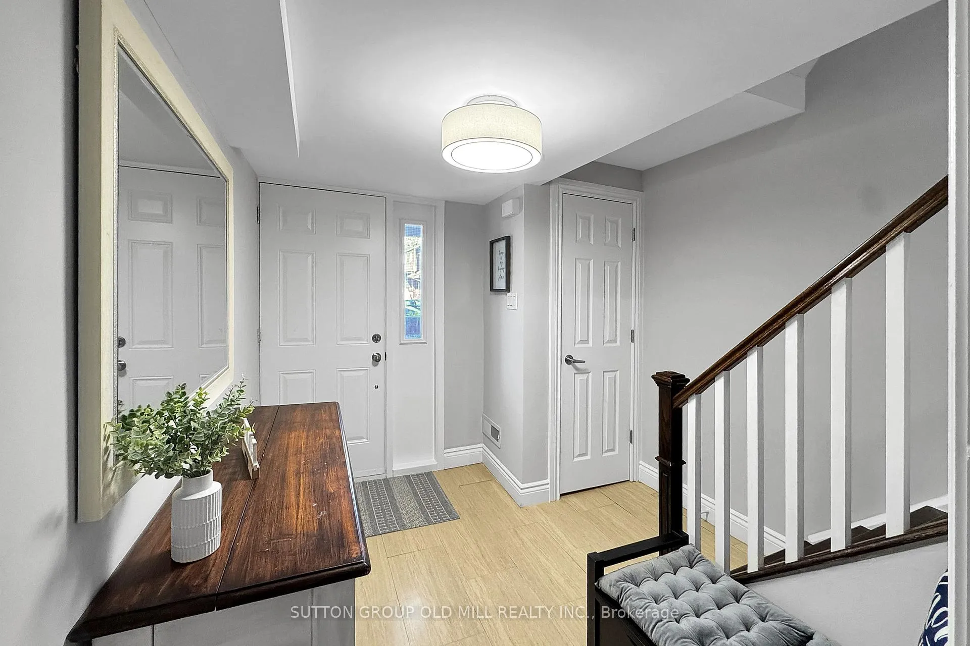 Photo 5 of 66 Permfield Path, Etobicoke, Etobicoke West Mall — HOMEH