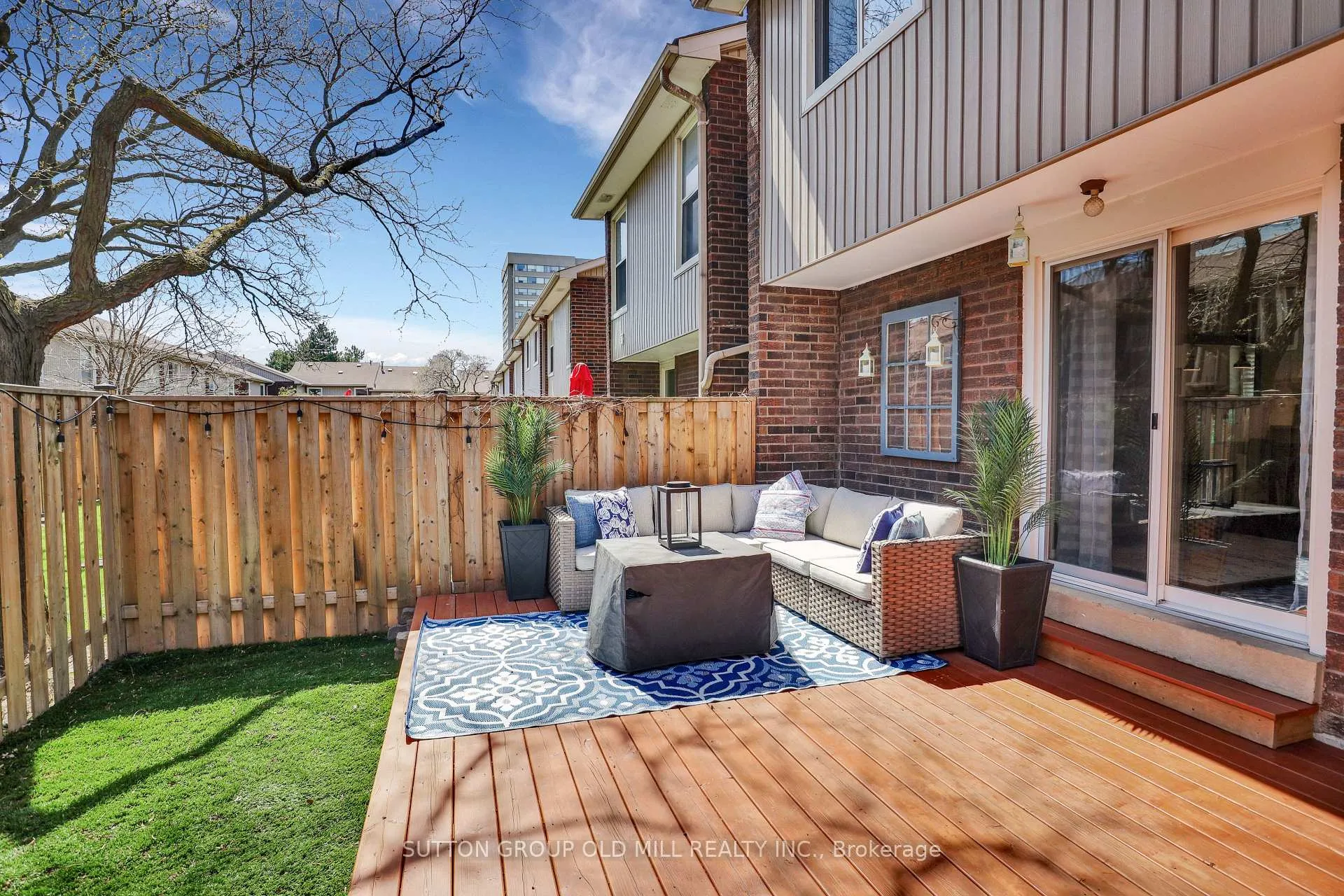 Photo 45 of 66 Permfield Path, Etobicoke, Etobicoke West Mall — HOMEH