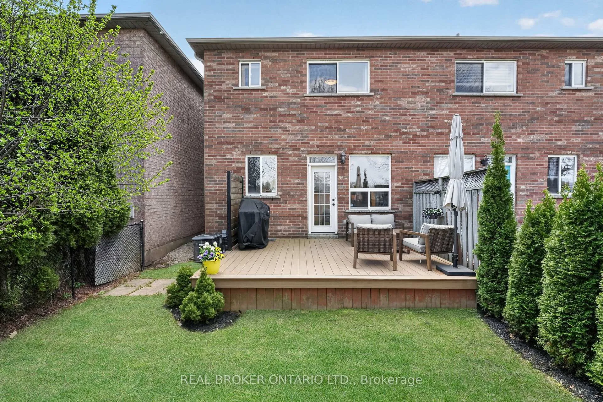 Photo 31 of 62 Moore Crescent, Hamilton, Ancaster — HOMEH