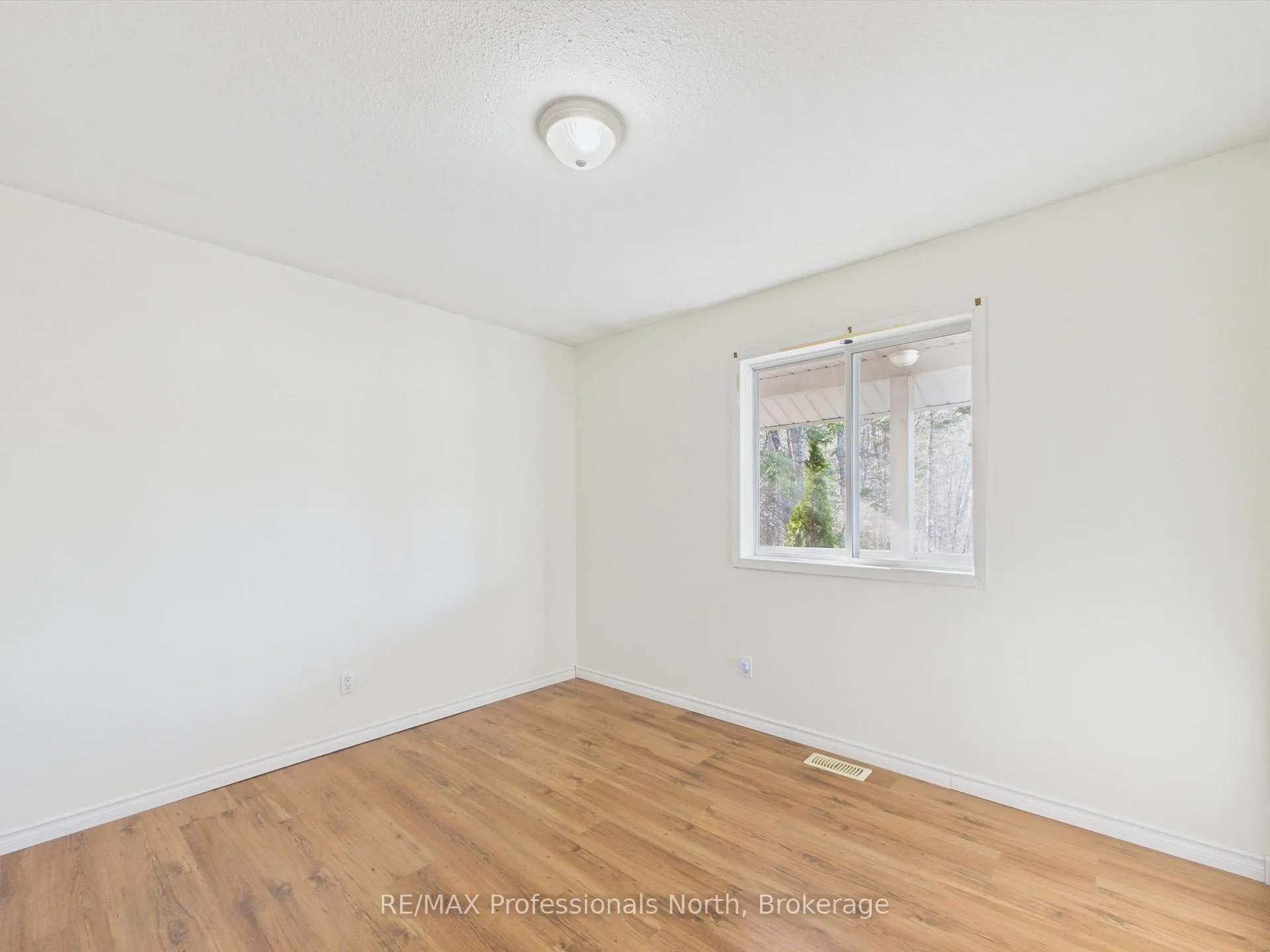 Photo 12 of 895 Savage Settlement Road, Perry, Novar — HOMEH