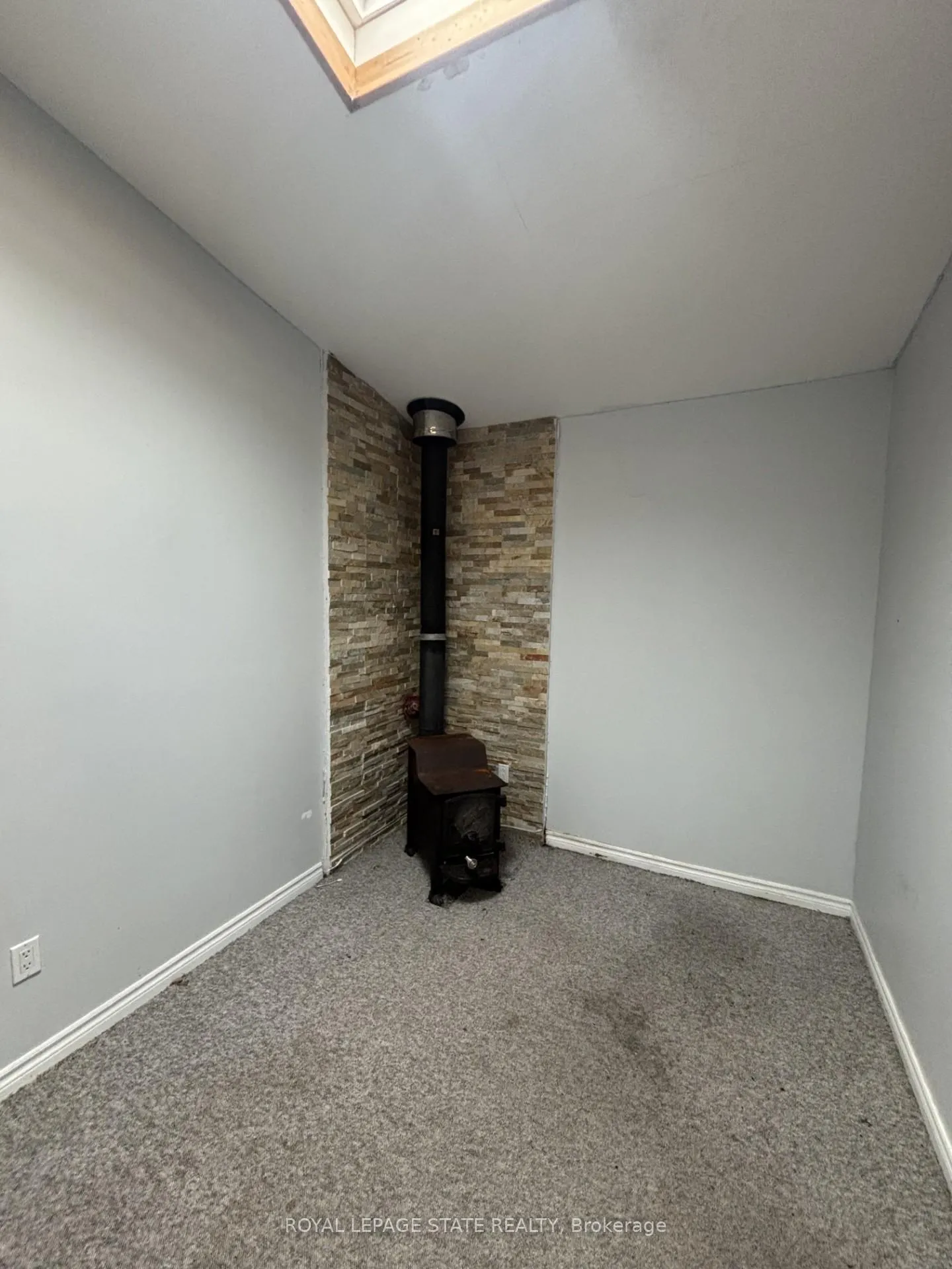 Photo 13 of 205 Ivon Avenue, Hamilton, Normanhurst — HOMEH