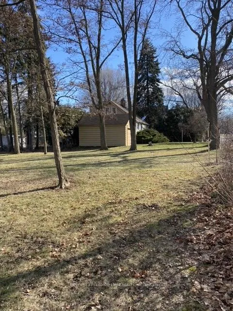 Photo 4 of 60 Pine Ridge Drive, Scarborough, Cliffcrest — HOMEH