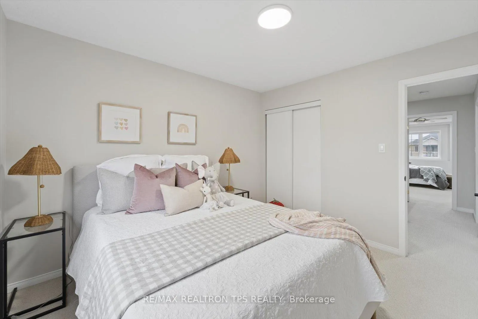 Photo 29 of 263 Sprucewood Crescent, Clarington, Bowmanville — HOMEH