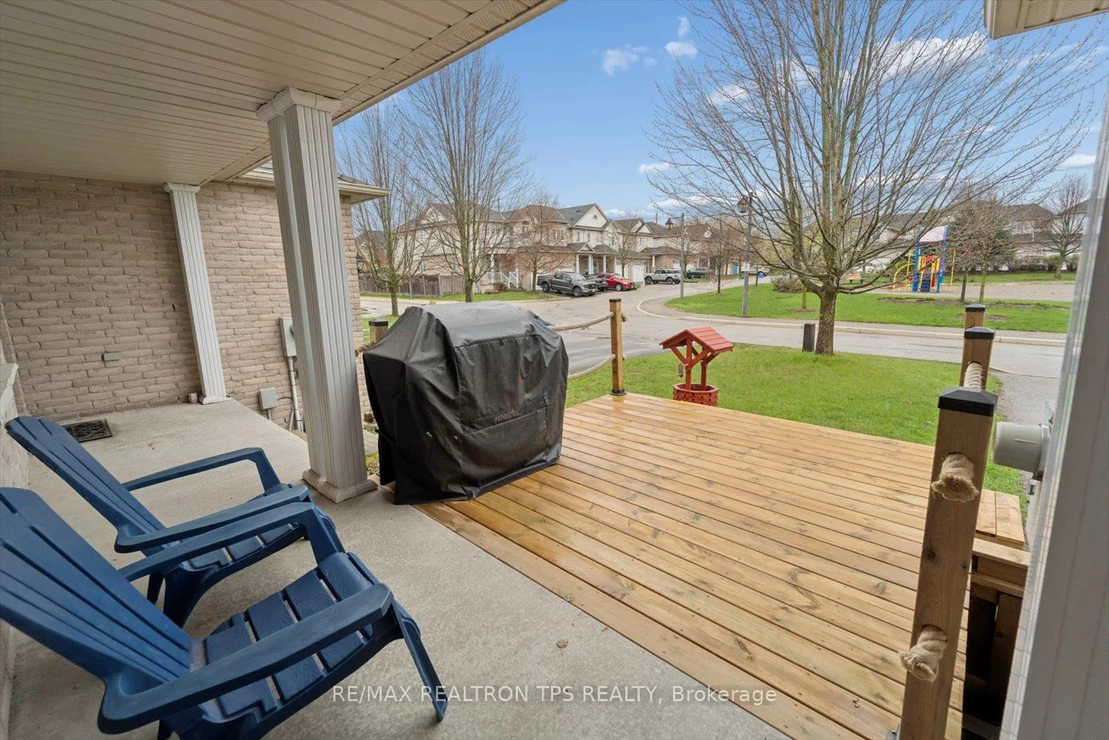 Photo 33 of 263 Sprucewood Crescent, Clarington, Bowmanville — HOMEH