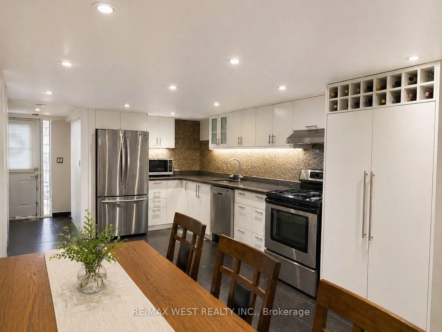 Photo 15 of 270 Boon Avenue, Toronto, Caledonia-Fairbank — HOMEH