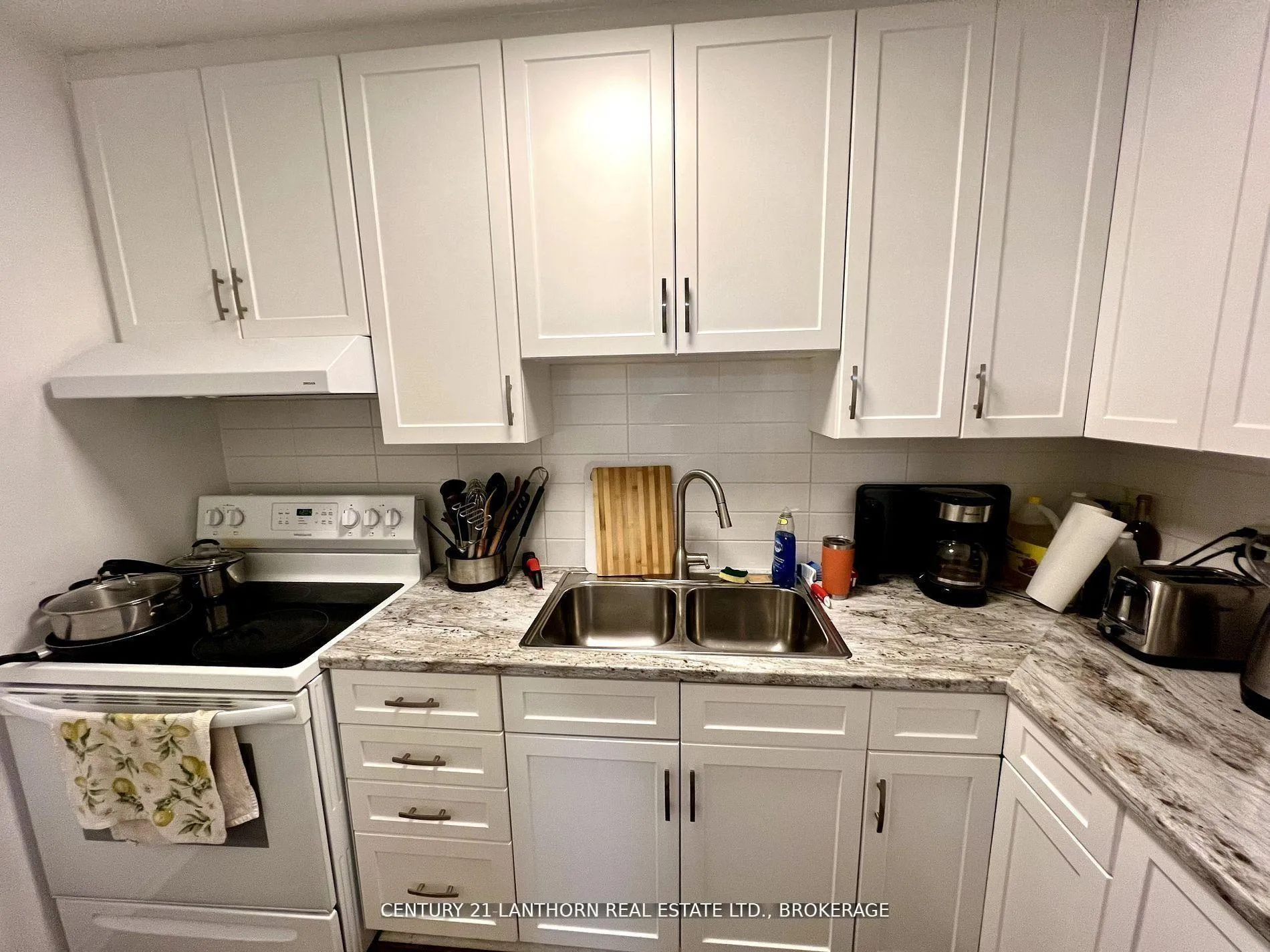 Photo 5 of Unit 317, 573 Armstrong Road, Kingston, East Gardiners Rd — HOMEH