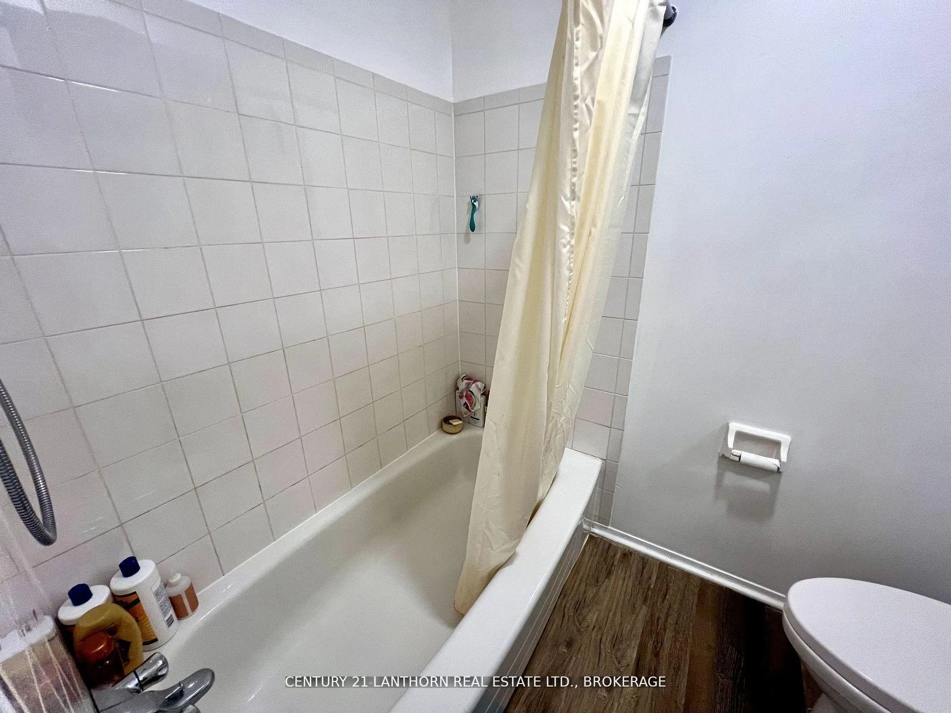 Photo 11 of Unit 317, 573 Armstrong Road, Kingston, East Gardiners Rd — HOMEH