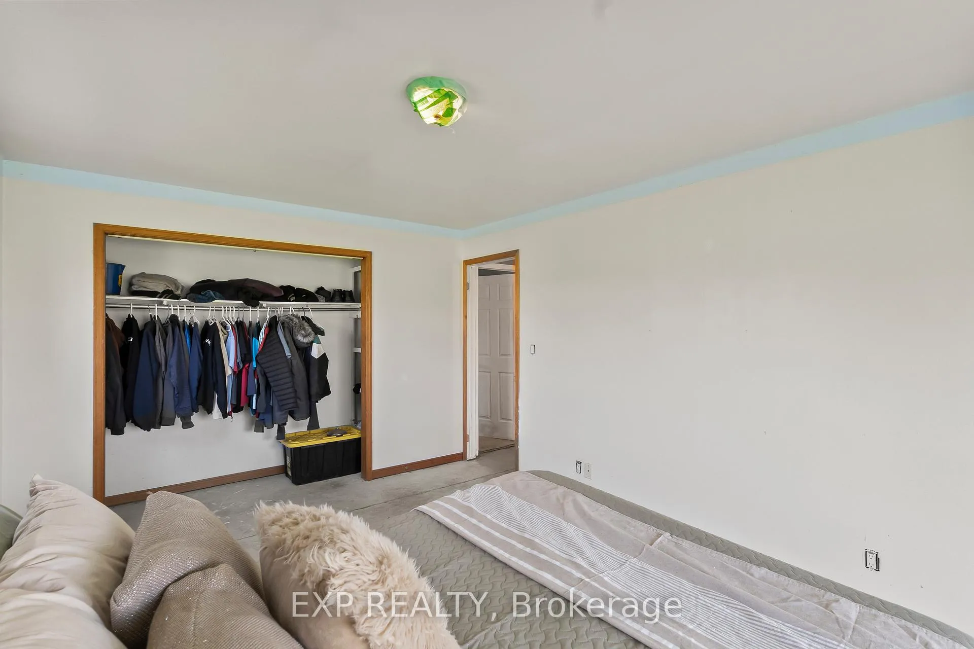 Photo 17 of 10 Hillcrest Drive, Quinte West, Murray Ward — HOMEH