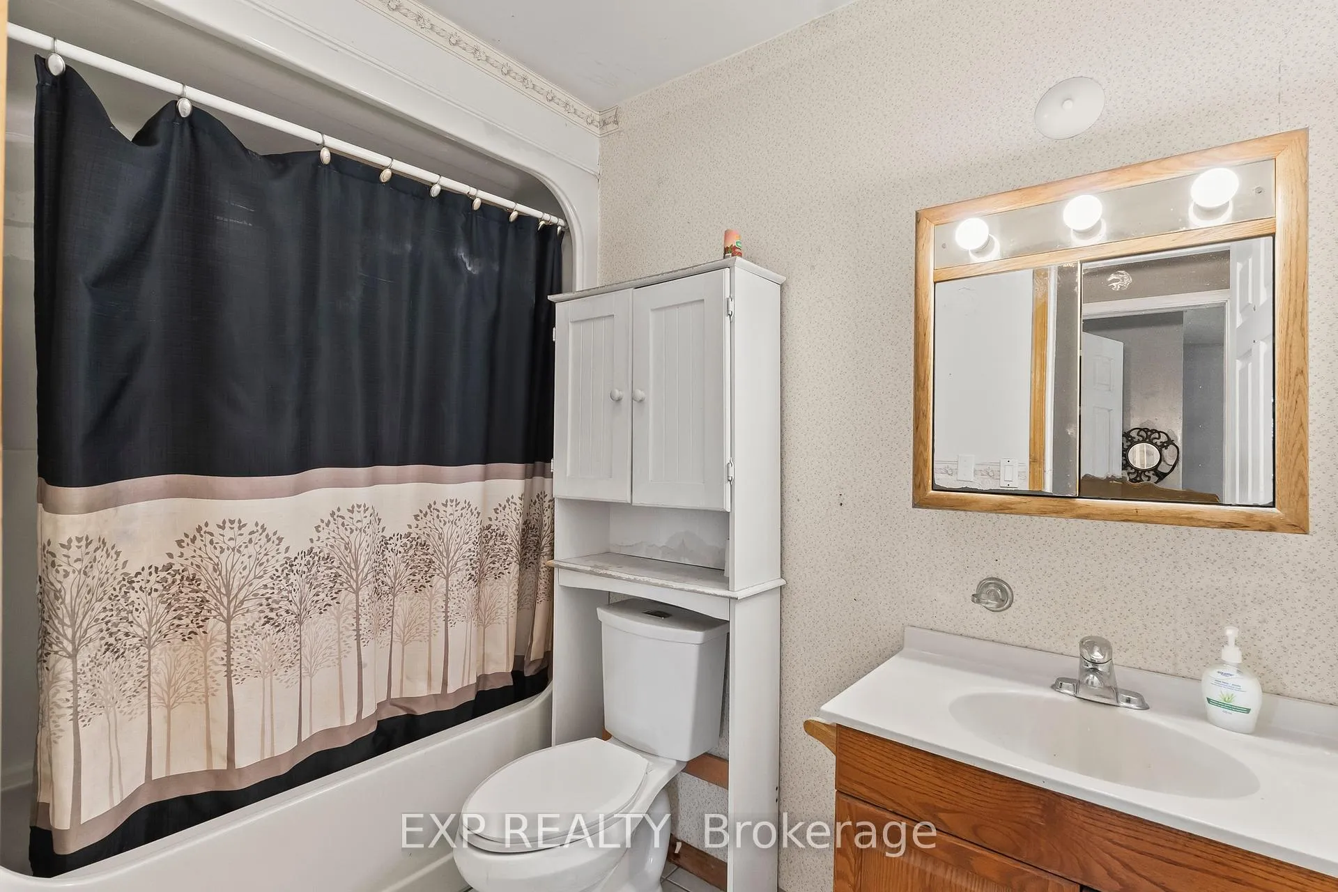 Photo 22 of 10 Hillcrest Drive, Quinte West, Murray Ward — HOMEH