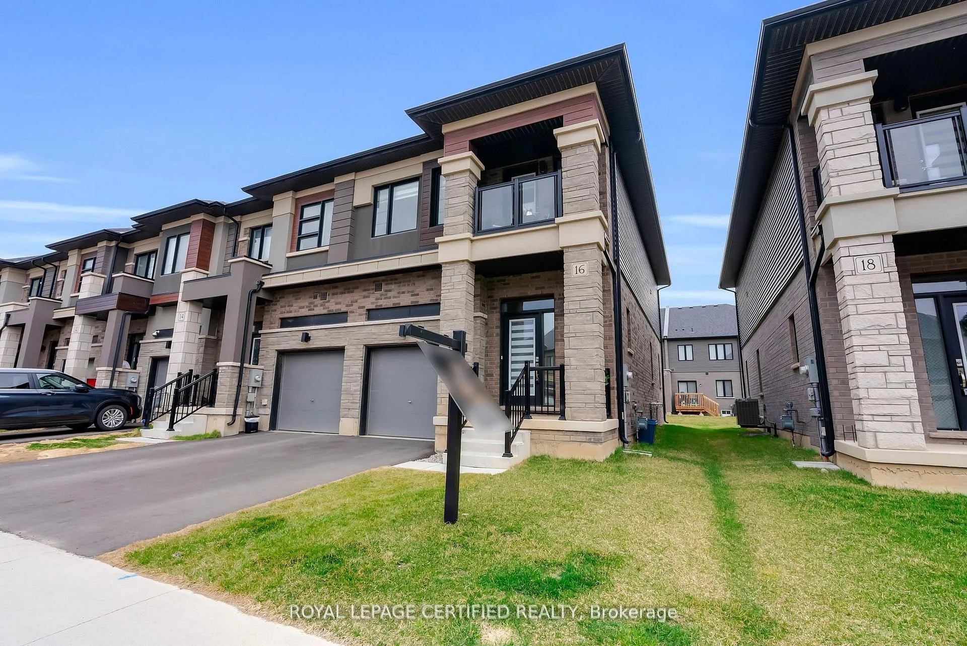 Photo 2 of 16 Dennis Avenue, Brantford — HOMEH