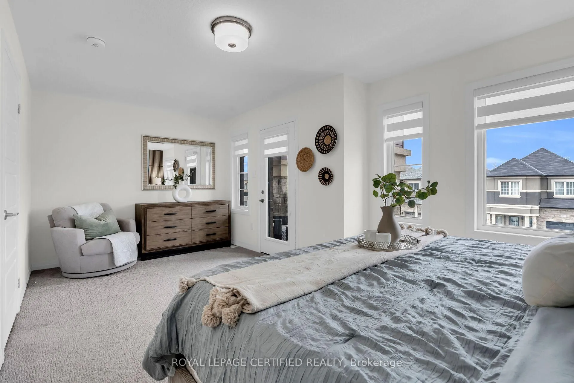 Photo 25 of 16 Dennis Avenue, Brantford — HOMEH