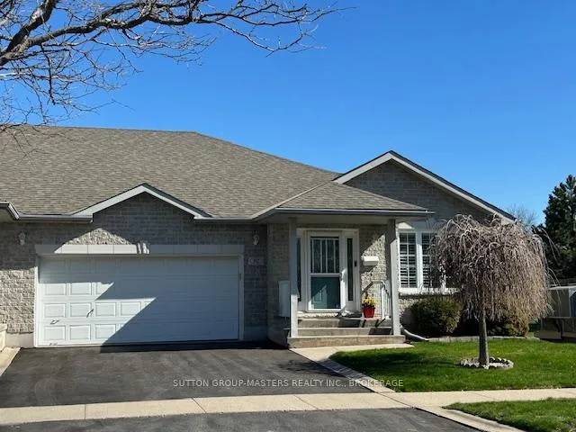 Front of 152 Ellesmeer Avenue