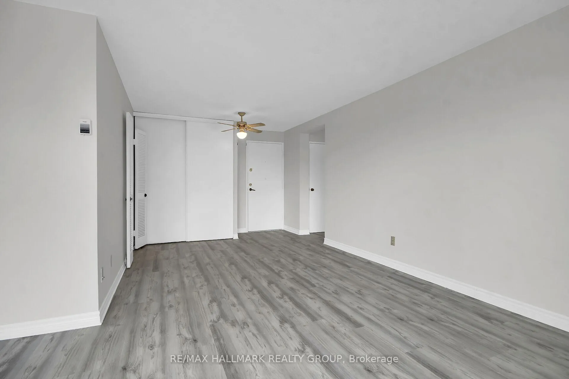 Photo 8 of Unit 203, 1505 Baseline Road, Ottawa, Copeland Park — HOMEH