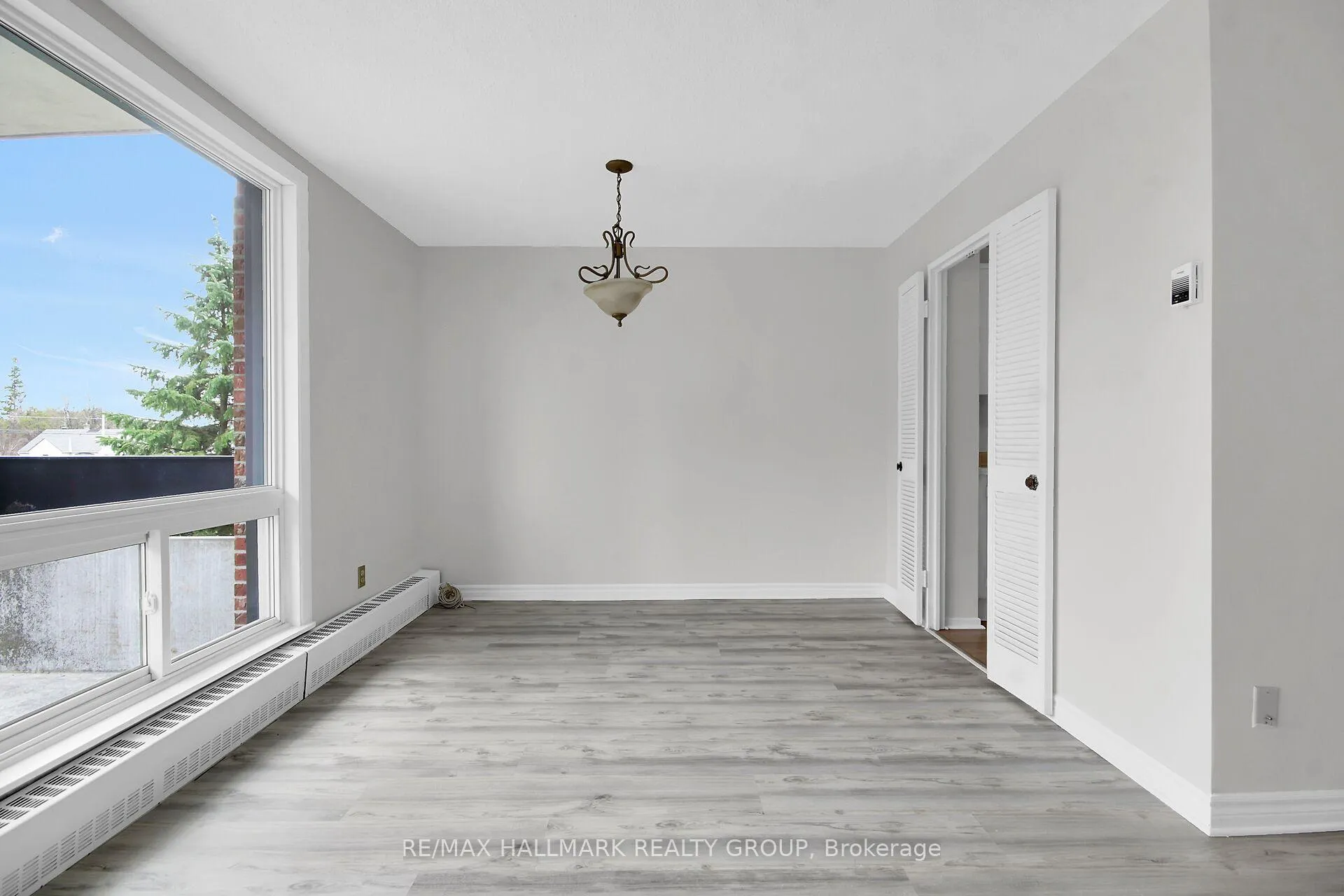 Photo 13 of Unit 203, 1505 Baseline Road, Ottawa, Copeland Park — HOMEH