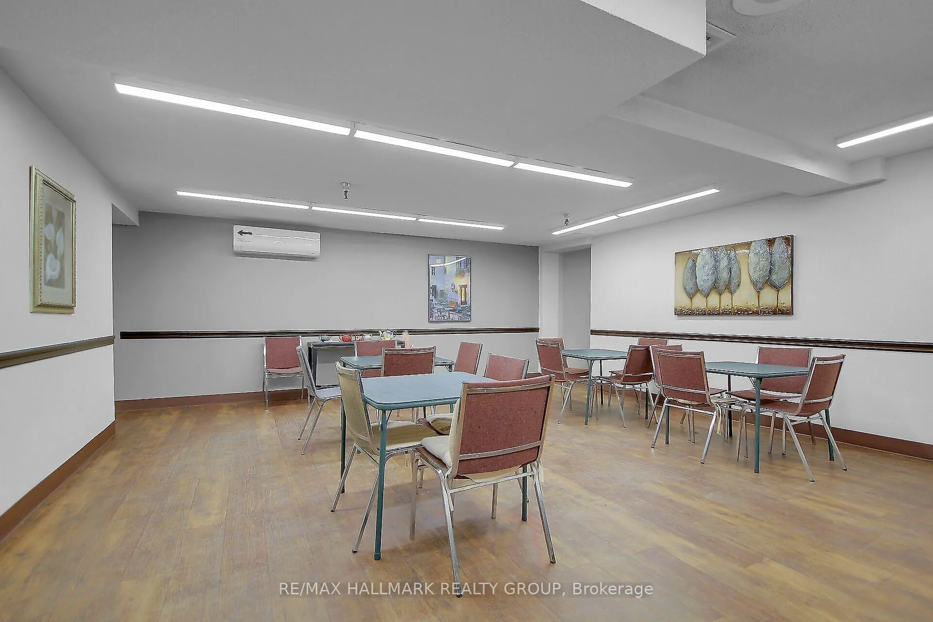 Photo 27 of Unit 203, 1505 Baseline Road, Ottawa, Copeland Park — HOMEH