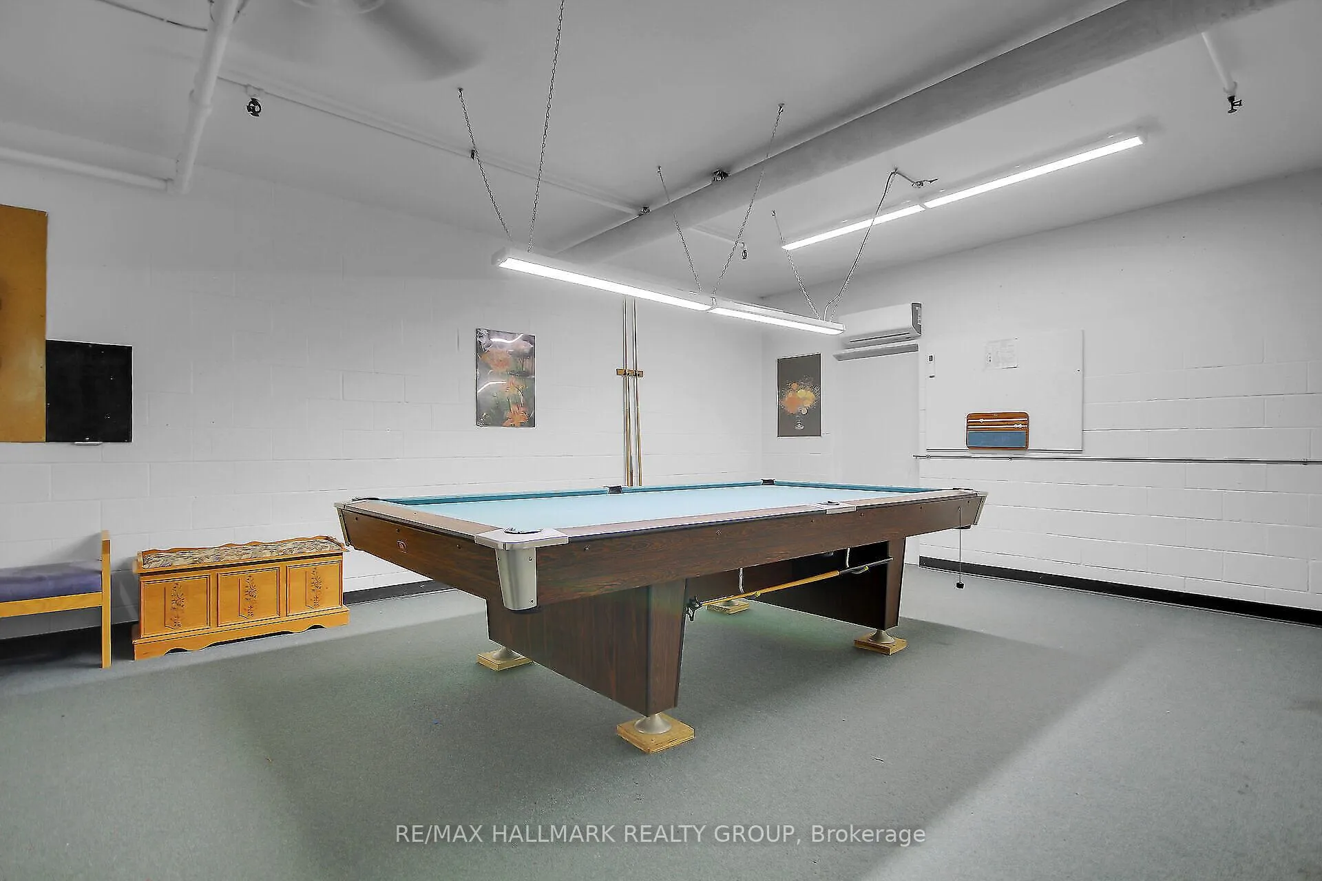 Photo 30 of Unit 203, 1505 Baseline Road, Ottawa, Copeland Park — HOMEH