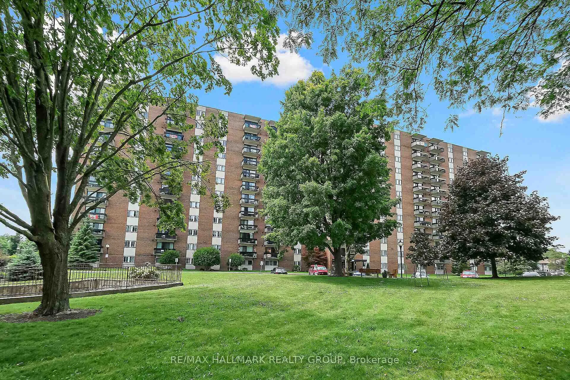 Photo 39 of Unit 203, 1505 Baseline Road, Ottawa, Copeland Park — HOMEH