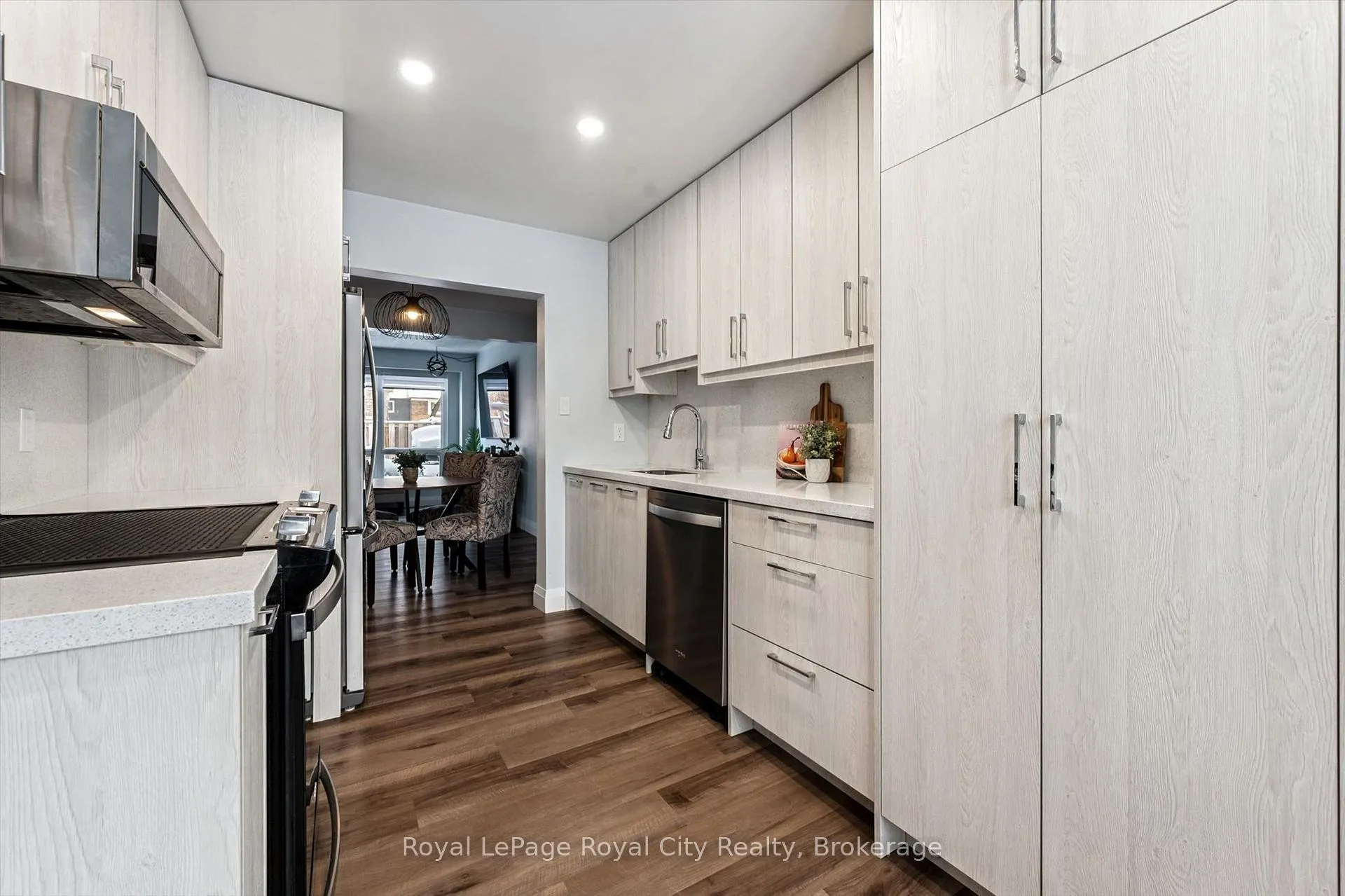 Photo 19 of Unit 30, 121 Bagot Street, Guelph, Junction/Onward Willow — HOMEH